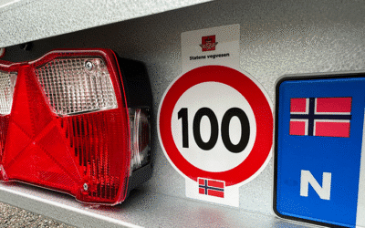 Tempo 100 med norsk henger i Danmark